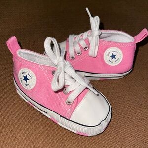 Baby baby pink lace up size 2